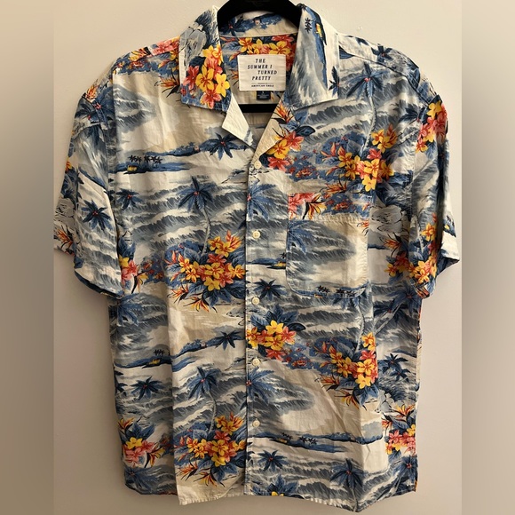 The Summer I Turned Pretty American Eagle Outfitters Button Down Shirt NWT - Picture 1 of 6